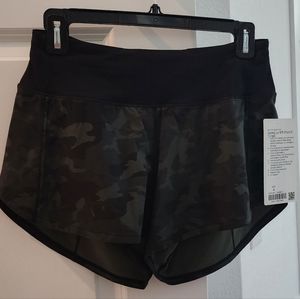 Lululemon Speed Up MR 4 inch inseam short camo green NWT sz4